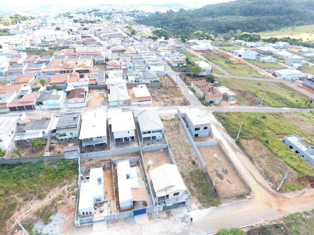 Área para Venda em Candeias - 2