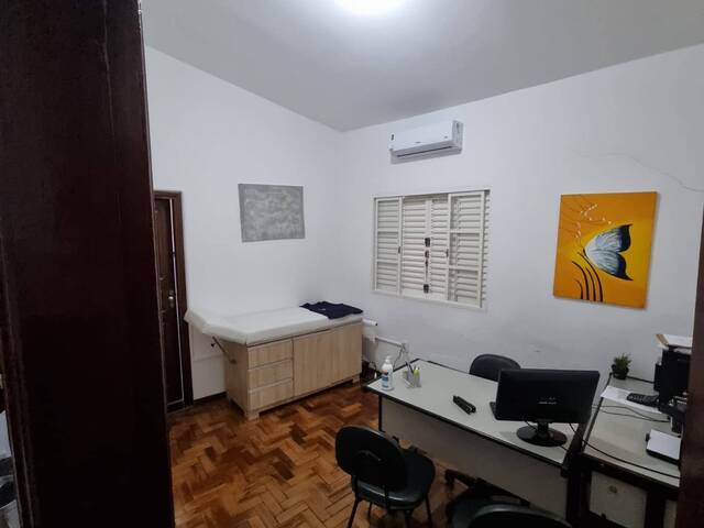 Casa para Venda em Candeias - 4