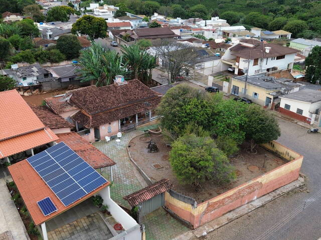 #124 - Casa para Venda em Candeias - MG - 1