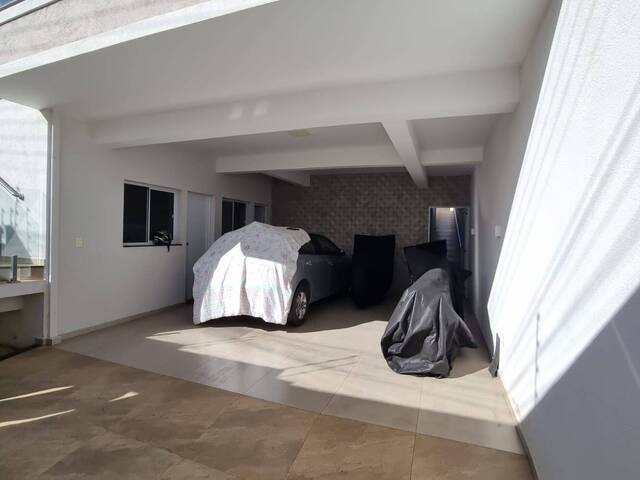 #136 - Casa para Venda em Candeias - MG - 2